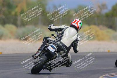 media/Sep-25-2023-Moto Forza (Mon) [[81ffa65e0a]]/B-C Group/Session 4 (Turn 2 Backside)/